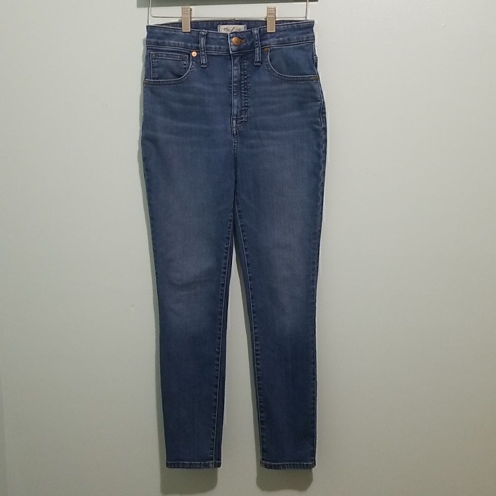 Madewell curvy high rise cropped Jean's, size 27.